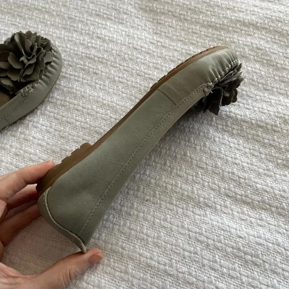 Size 6.5 Alfani Cory Gray Leather Flats with Fabric Floral Detail